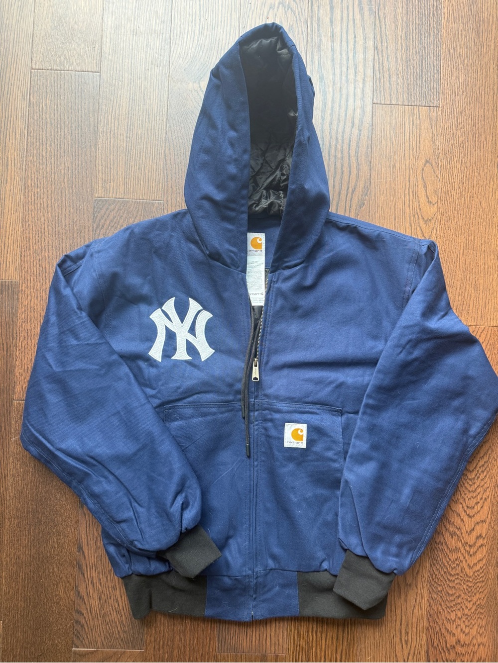 Carhartt Navy New York Yankees Hooded Jacket NWT